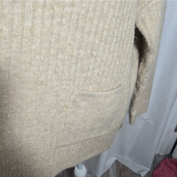 Grade & gather oversized v neck front pocket sweater sz M/L - Picture 5 of 10